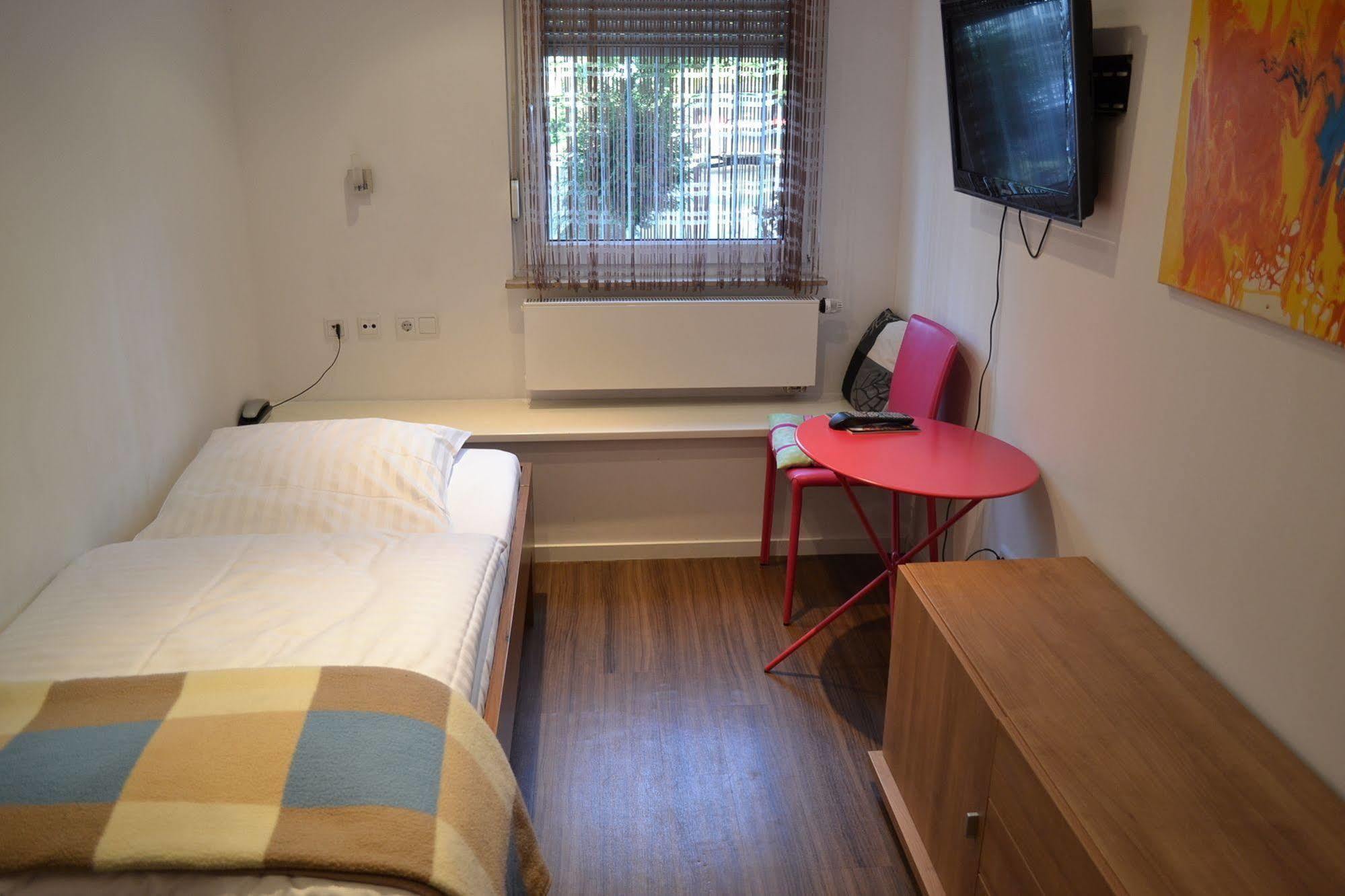 Art Of Comfort Haus Ingeborg Cologne Luaran gambar